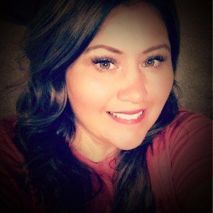 Meet your Posher, Candi